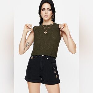 NWT Disturbia Griffinfly Embroidered Distressed Denim Shorts | Size 26” | US 4